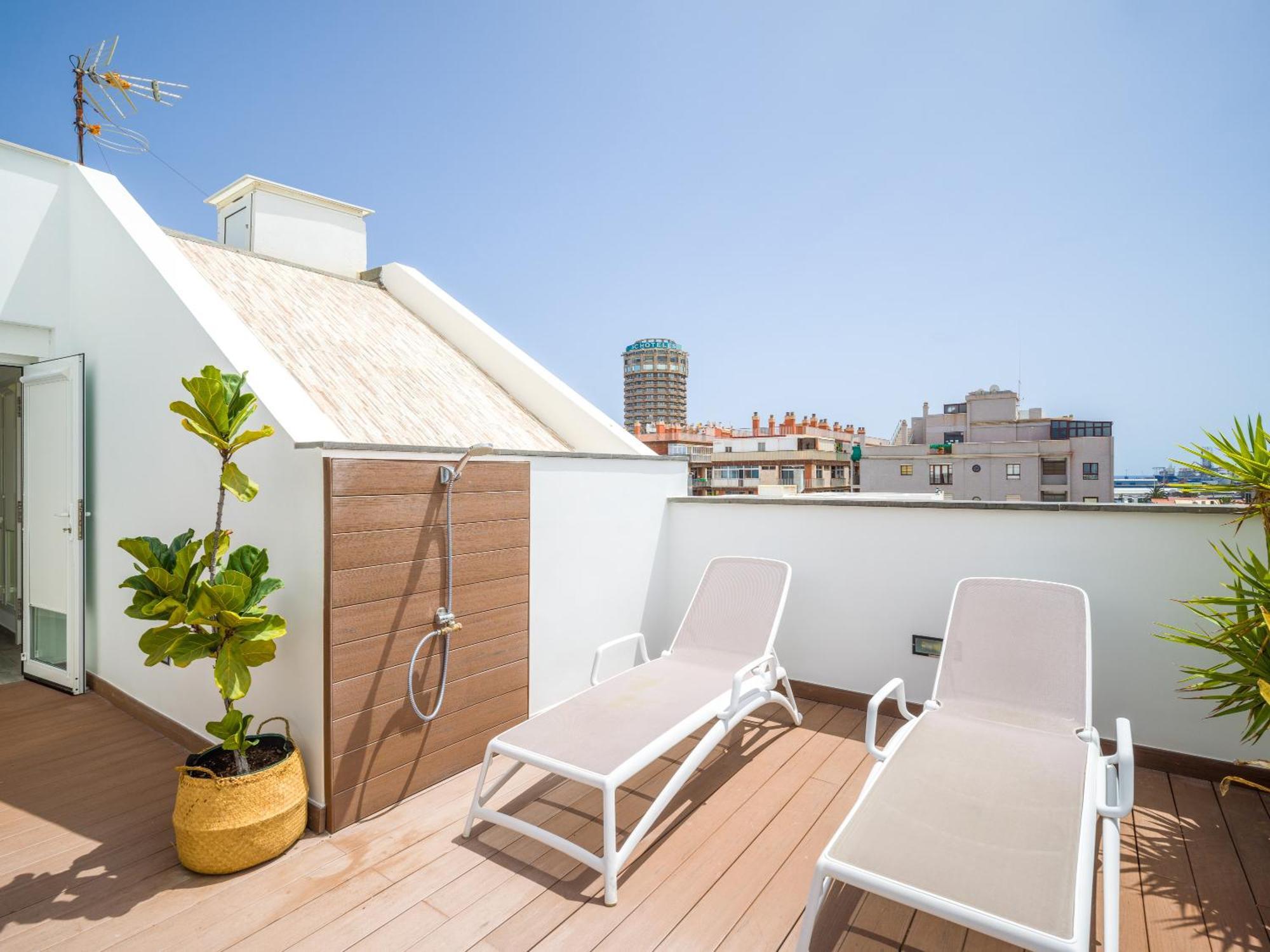 Topsun - Rooftop With Large Terrace